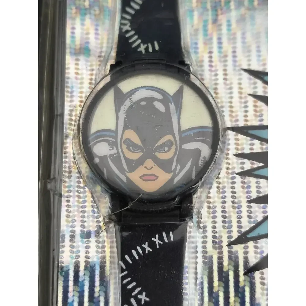 Vintage 1991 Catwoman Digital Watch Quintel Glow in the Dark DC Comics New NOS